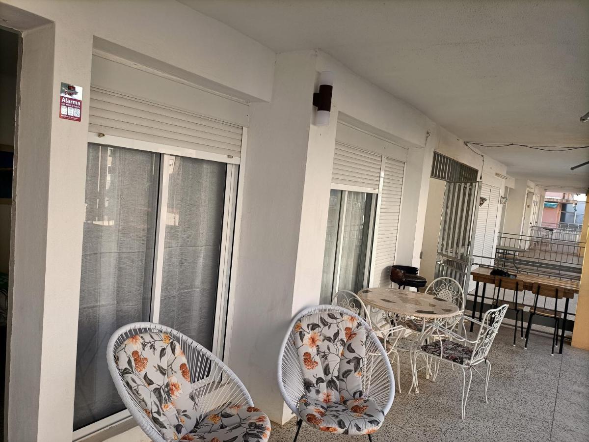 Apartamento Agasan Apartment Санта Пола Екстериор снимка